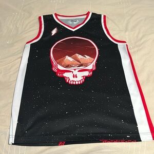 Mountain Song collective, Grateful Dead Basketball Jersey. Size Large